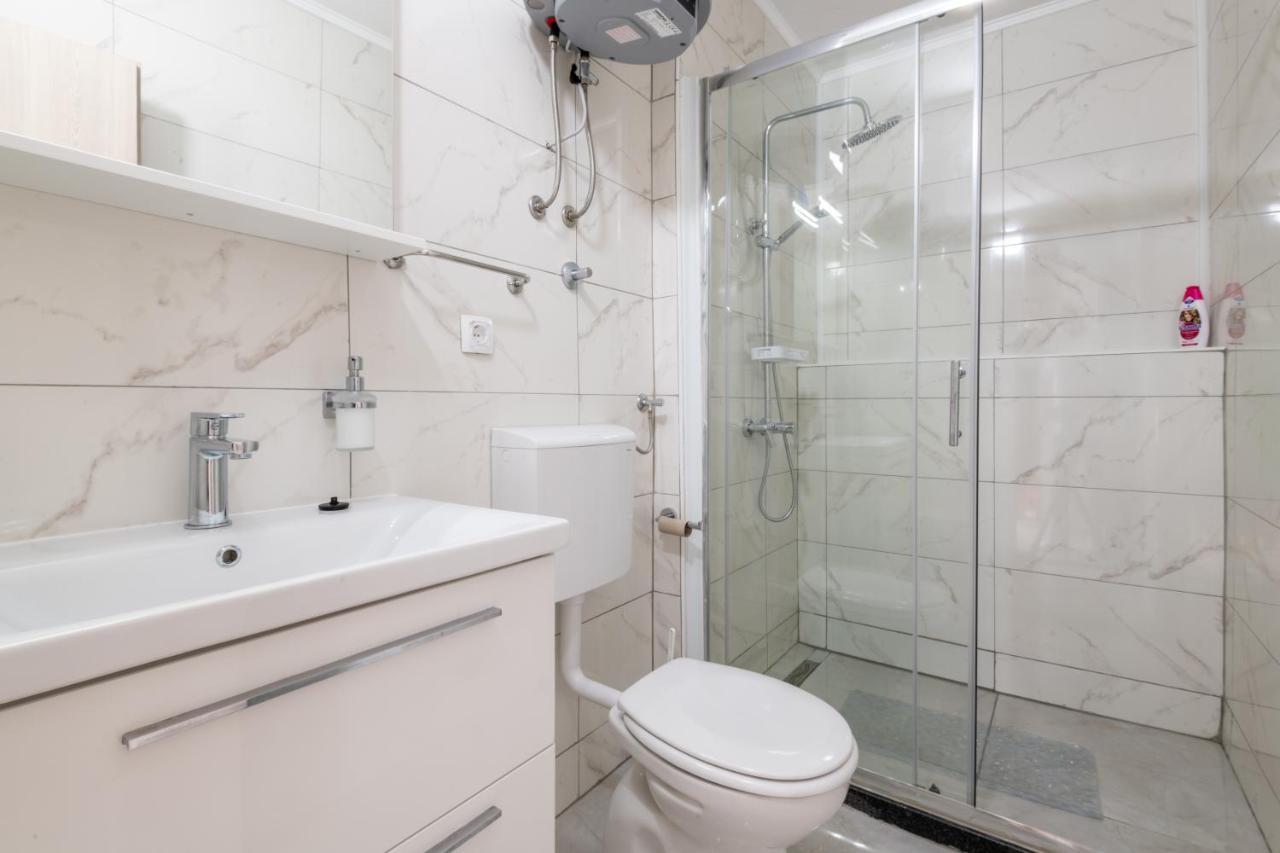 Apartmani Dodig ネウム エクステリア 写真